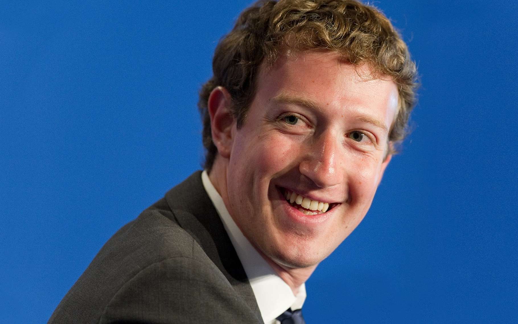 Vivrons-nous 100 ans grâce aux milliards de Mark Zuckerberg ?
