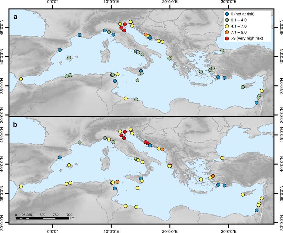 Les sites Unesco méditerranéens menacés par les inondations en 2000 (a) et 2100 (b). © Lena Reimann et all., Nature Communications, 2018