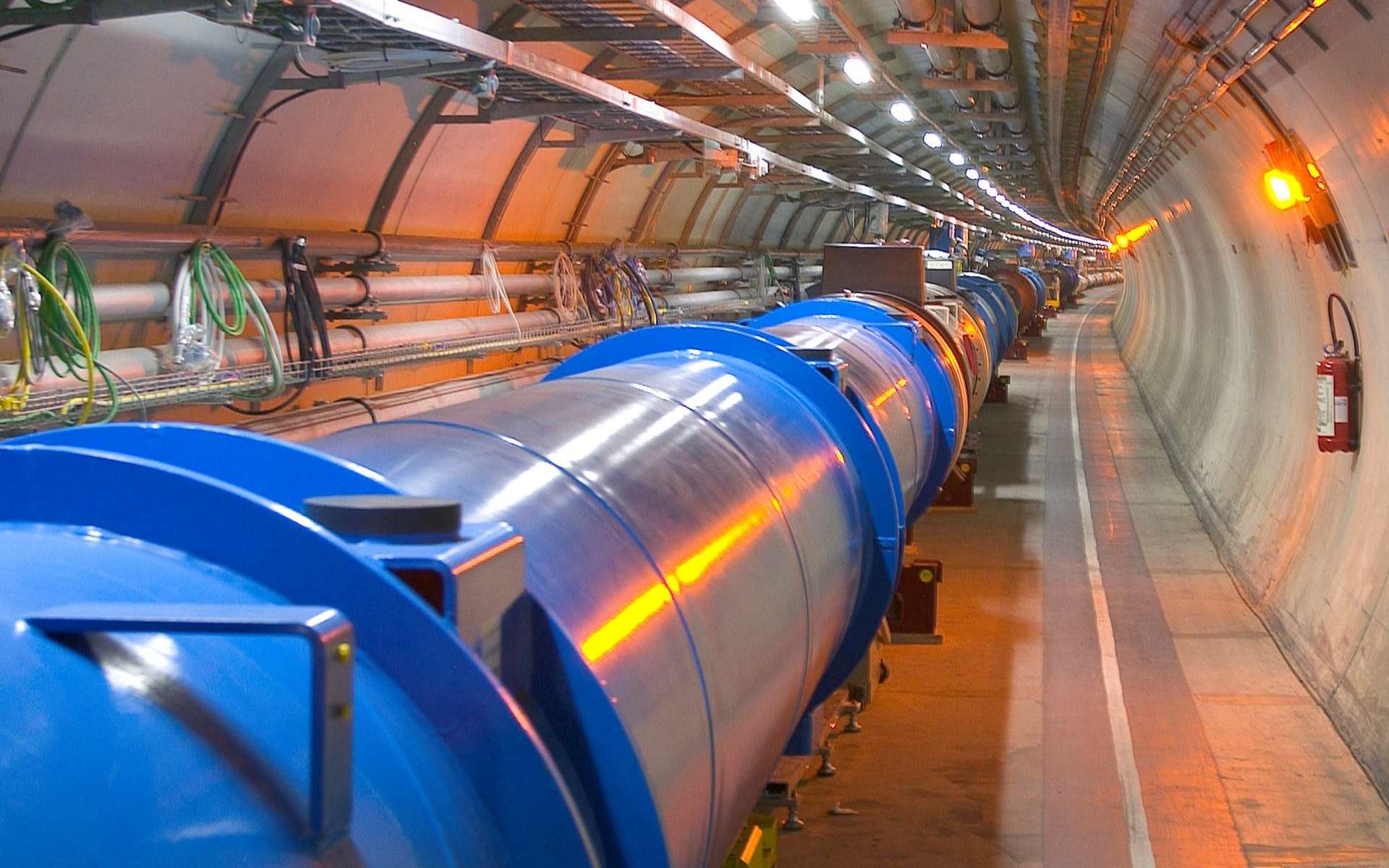 Cern : le successeur du LHC fera 100 km de circonférence